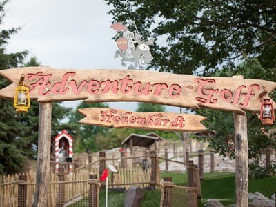 Adventure Golf mit Freunden
